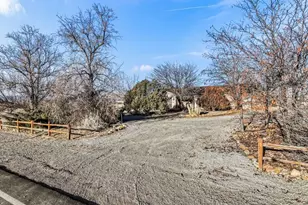 855 N Matt Dr, Pueblo West, CO 81007 - Photo 27