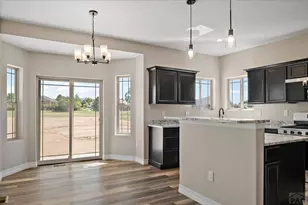 986 S Kenosha Ln, Pueblo West, CO 81007 - Photo 7