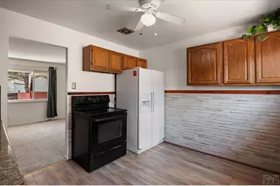 3215 Baltimore Ave, Pueblo, CO 81008 - Photo 9