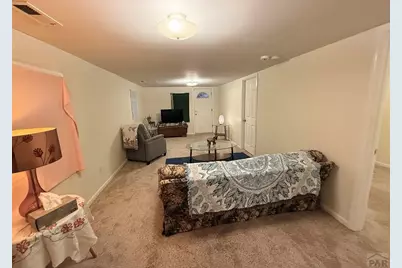 2101 W 16th St, Pueblo, CO 81003 - Photo 9