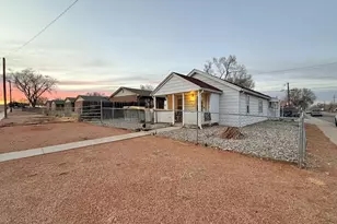 2101 W 16th St, Pueblo, CO 81003 - Photo 5