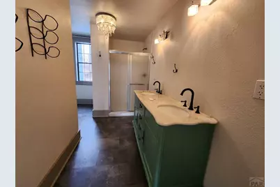 1205 W 15th St, Pueblo, CO 81003 - Photo 17