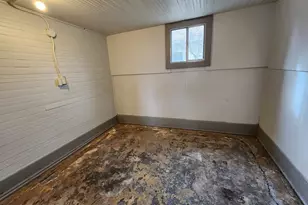 1205 W 15th St, Pueblo, CO 81003 - Photo 9