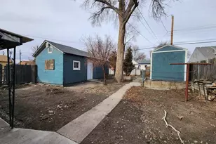 1205 W 15th St, Pueblo, CO 81003 - Photo 7