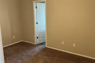 2440 W 19th St, Pueblo, CO 81003 - Photo 5