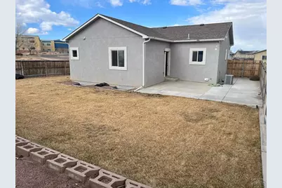 2440 W 19th St, Pueblo, CO 81003 - Photo 21