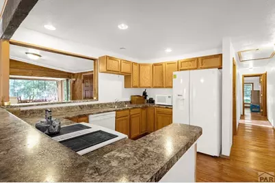 8953 Grand Ave, Beulah, CO 81023 - Photo 7