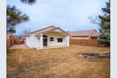 960 Peachcrest Dr, Pueblo, CO 81005 - Photo 21