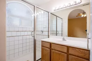 960 Peachcrest Dr, Pueblo, CO 81005 - Photo 17