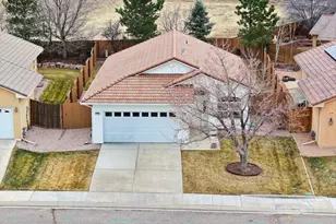 960 Peachcrest Dr, Pueblo, CO 81005 - Photo 3