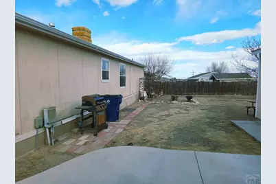 366 E Countryside Dr, Pueblo West, CO 81007 - Photo 35