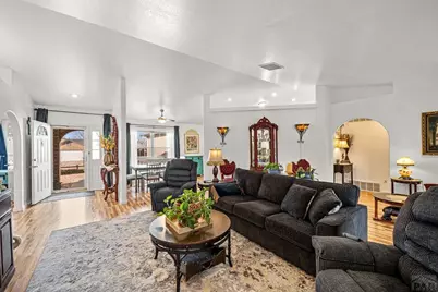 126 S Burke Court, Pueblo, CO 81007 - Photo 5