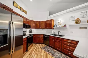 126 S Burke Ct, Pueblo, CO 81007 - Photo 11