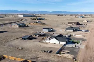 40 E Lyons Dr, Pueblo West, CO 81007 - Photo 23