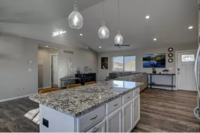 40 E Lyons Dr, Pueblo West, CO 81007 - Photo 11