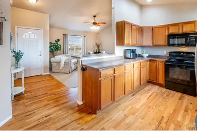 521 N Ramaldo Dr, Pueblo West, CO 81007 - Photo 9