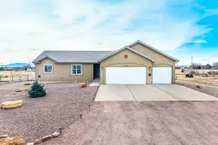 521 N Ramaldo Dr, Pueblo West, CO 81007 - Photo 3