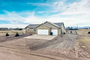 521 N Ramaldo Dr, Pueblo West, CO 81007 - Photo 37