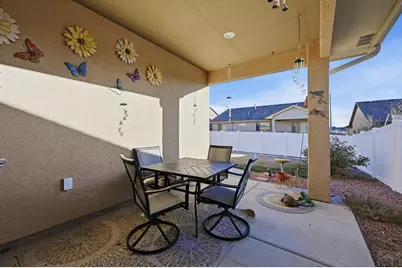 2218 Cliffmoor Ln, Pueblo, CO 81008 - Photo 5