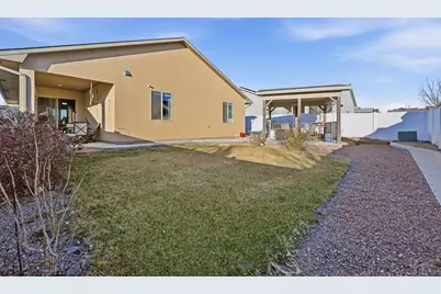 2218 Cliffmoor Ln, Pueblo, CO 81008 - Photo 7