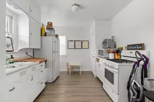 1109 E 8th St, Pueblo, CO 81001 - Photo 9