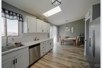 917 S Sterling Ln, Pueblo, CO 81007 - Photo 5