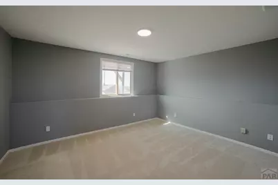 917 S Sterling Ln, Pueblo, CO 81007 - Photo 9