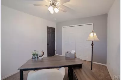 917 S Sterling Ln, Pueblo, CO 81007 - Photo 17