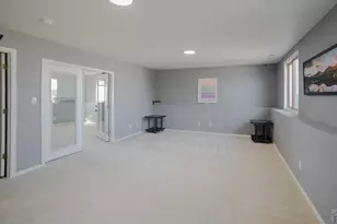 917 S Sterling Ln, Pueblo, CO 81007 - Photo 13