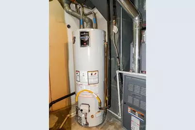 2950 Lancaster Dr, Pueblo, CO 81005 - Photo 13