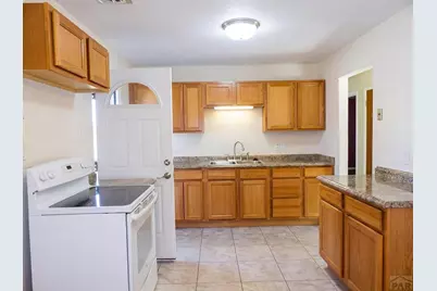 2950 Lancaster Dr, Pueblo, CO 81005 - Photo 5