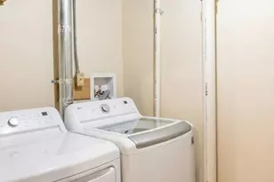 2950 Lancaster Dr, Pueblo, CO 81005 - Photo 19