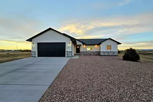 1259 N Blazing Trail Dr, Pueblo West, CO 81007 - Photo 1