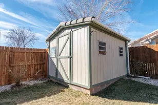 935 Maplecrest Dr, Pueblo, CO 81005 - Photo 41