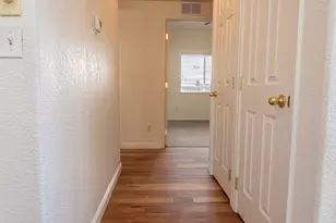 935 Maplecrest Dr, Pueblo, CO 81005 - Photo 11