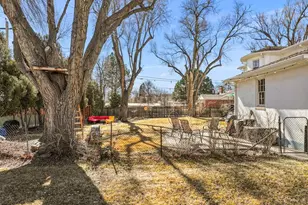 2932 8th Ave, Pueblo, CO 81008 - Photo 47