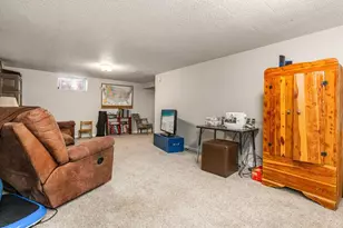 2932 8th Ave, Pueblo, CO 81008 - Photo 47