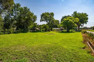 483 Westwood Ln, Pueblo, CO 81005 - Photo 41