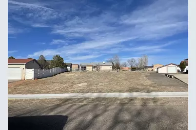 115 W Blakeland Dr, Pueblo West, CO 81007 - Photo 3