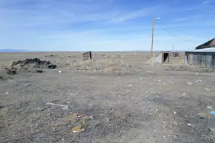 41824 Undercliff Rd, Avondale, CO Under - Photo 1