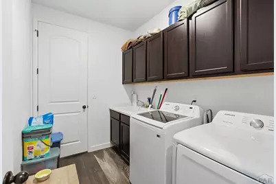 3322 Bella Luna Dr, Pueblo, CO 81001 - Photo 11