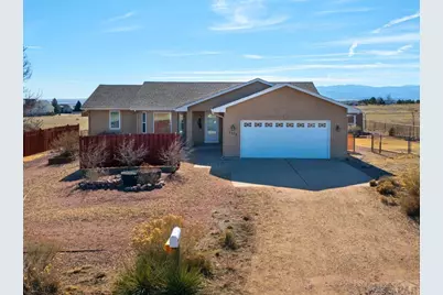 1182 W Broken Bow Dr, Pueblo West, CO 81007 - Photo 1