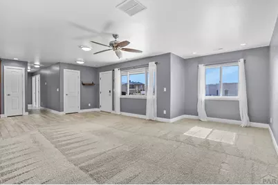 573 W Archer Plaza, Pueblo, CO 81007 - Photo 5