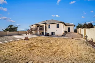570 S Ferncliff, Pueblo West, CO 81007 - Photo 39