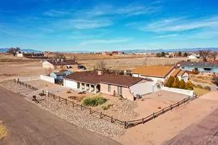 95 E Idaho Springs Dr, Pueblo West, CO 81007 - Photo 3