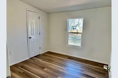 2501 E 9th St, Pueblo, CO 81001 - Photo 9