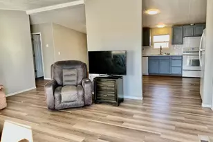 2501 E 9th St, Pueblo, CO 81001 - Photo 3