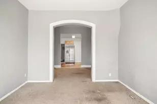 611 W 11th St, Pueblo, CO 81003 - Photo 5