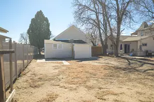 611 W 11th St, Pueblo, CO 81003 - Photo 19