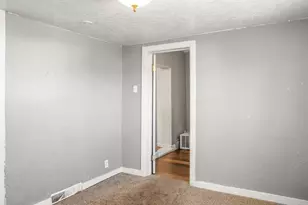 611 W 11th St, Pueblo, CO 81003 - Photo 17